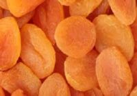 Why should dried apricots be eaten
