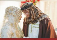 What happens at a traditional Arab wedding